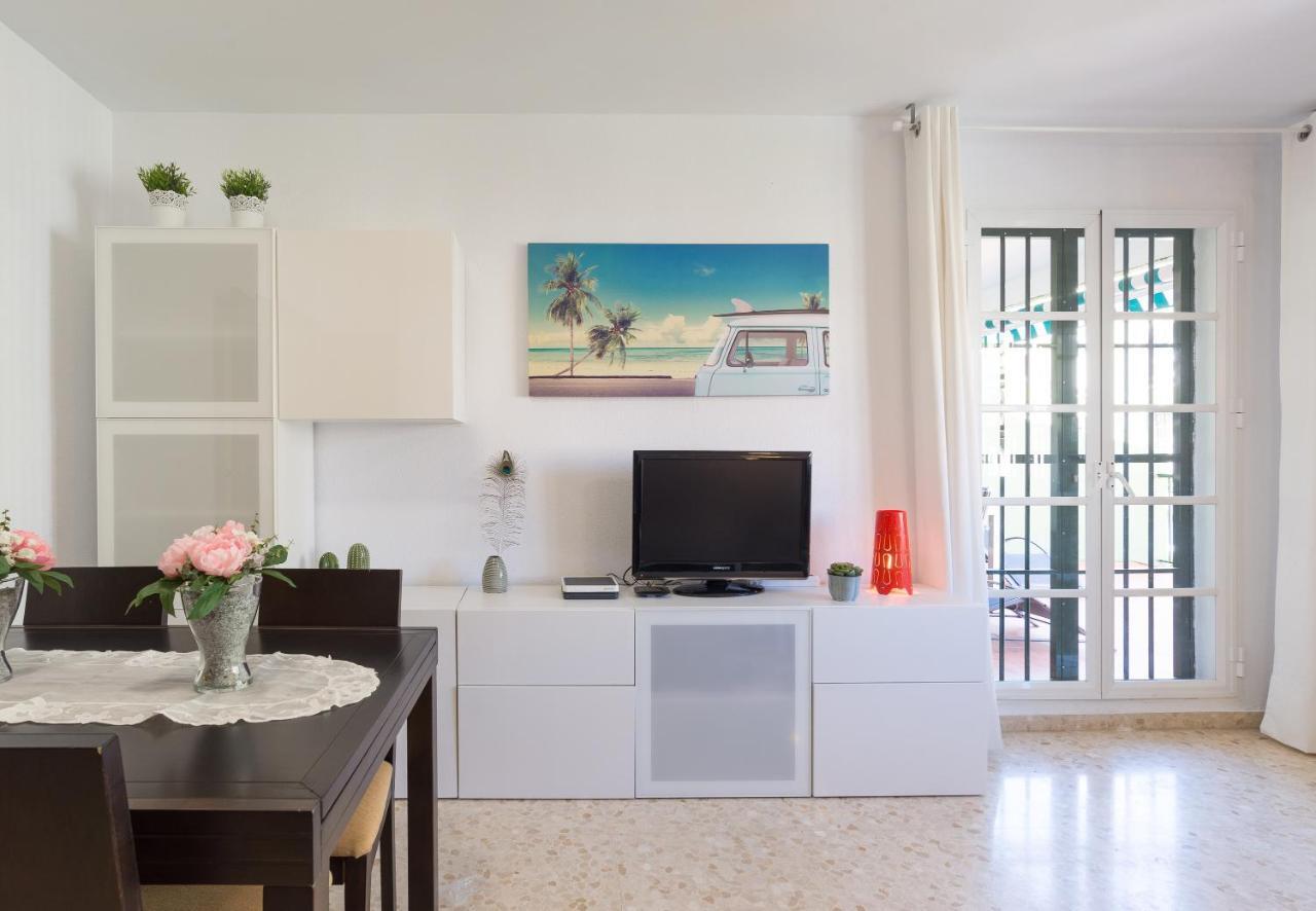 Sandy Playa Golf Malaga Con Parking Exterior photo