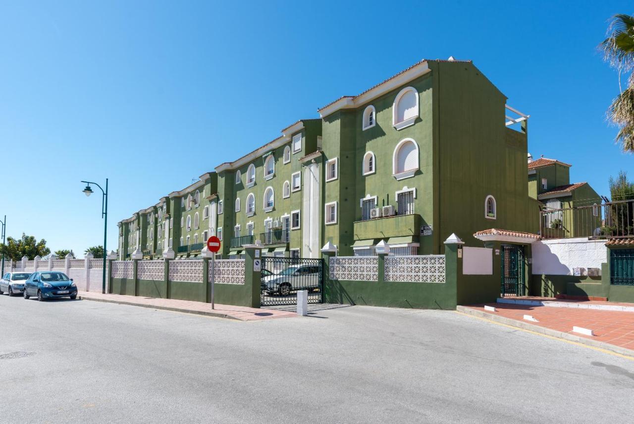 Sandy Playa Golf Malaga Con Parking Exterior photo
